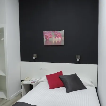 Hotel Junquera 3*