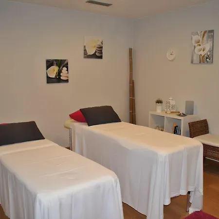 ホテル フンケラ ヴィーゴ