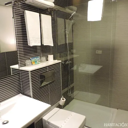 ホテル フンケラ ヴィーゴ