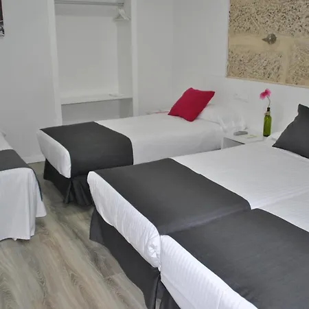 ホテル フンケラ ヴィーゴ