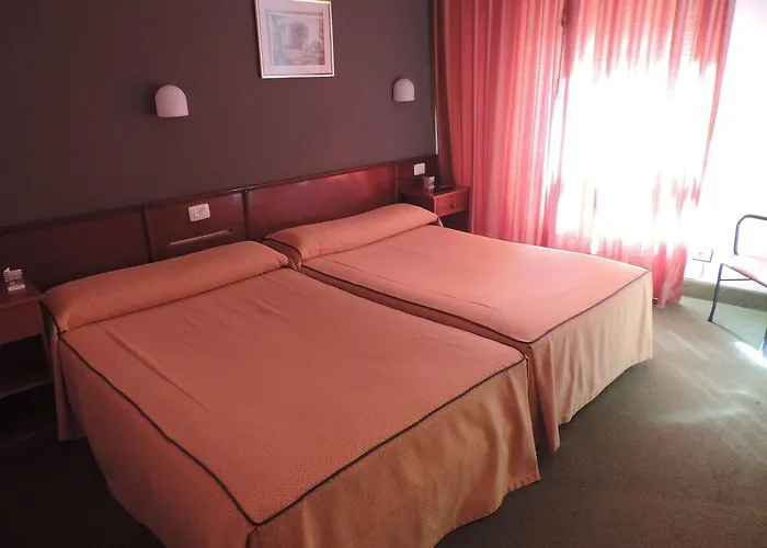 Junquera Hotel 3*